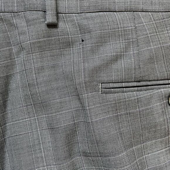 J Hilburn designed by RSM vitale barberis canonico - Picture 15 of 15